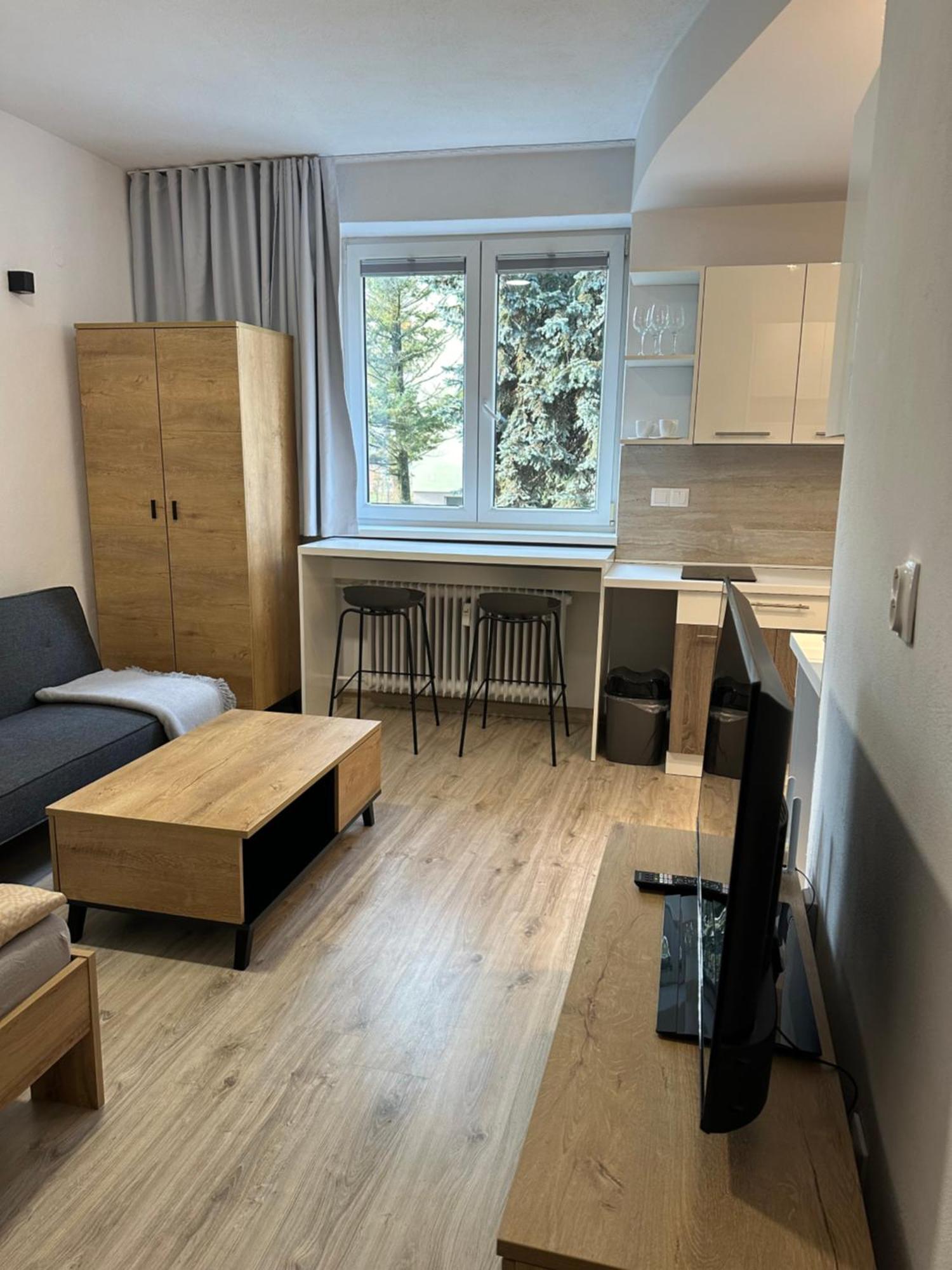 Apartman Bb-Centrum2 Banská Bystrica Buitenkant foto
