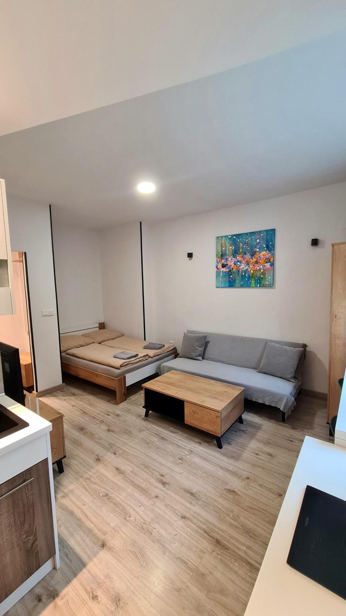 Apartman Bb-Centrum2 Banská Bystrica Buitenkant foto